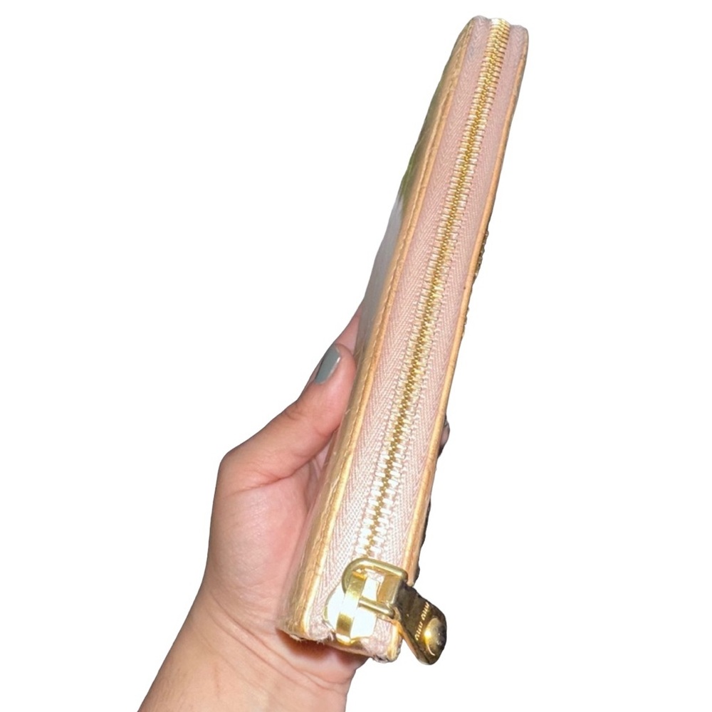 Miu Miu Embossed 2 Tone L Shape Zipper Wallet - image 5